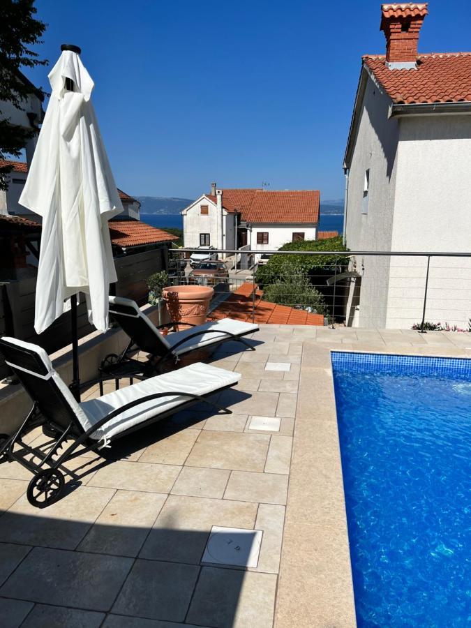 Villa Jela - With Pool Njivice Eksteriør billede